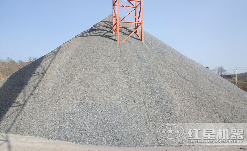 大型石子生产设备视频_加工砂石料日产达2000吨